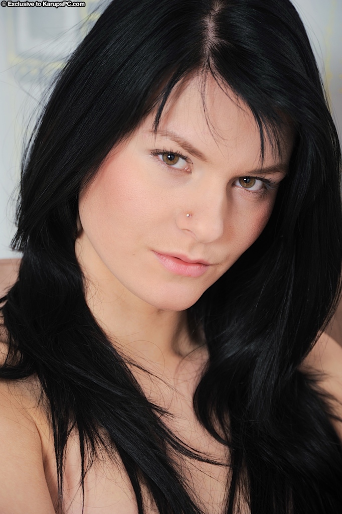 Tight brunette teen amateur - XXX Dessert - Picture 16