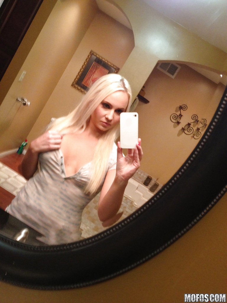 Stripping amateur shower - XXX Dessert - Picture 6