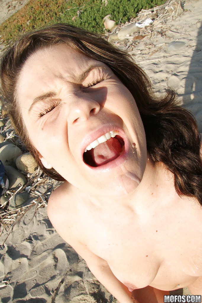 Facial beach amateur - XXX Dessert - Picture 14