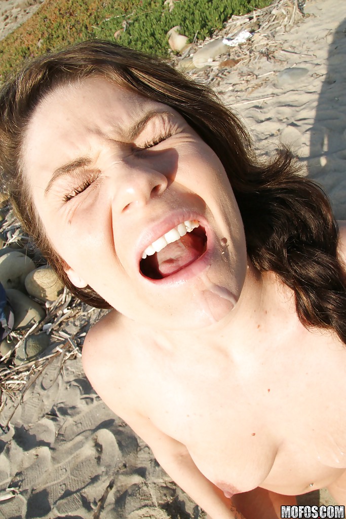 Facial beach amateur - XXX Dessert - Picture 15