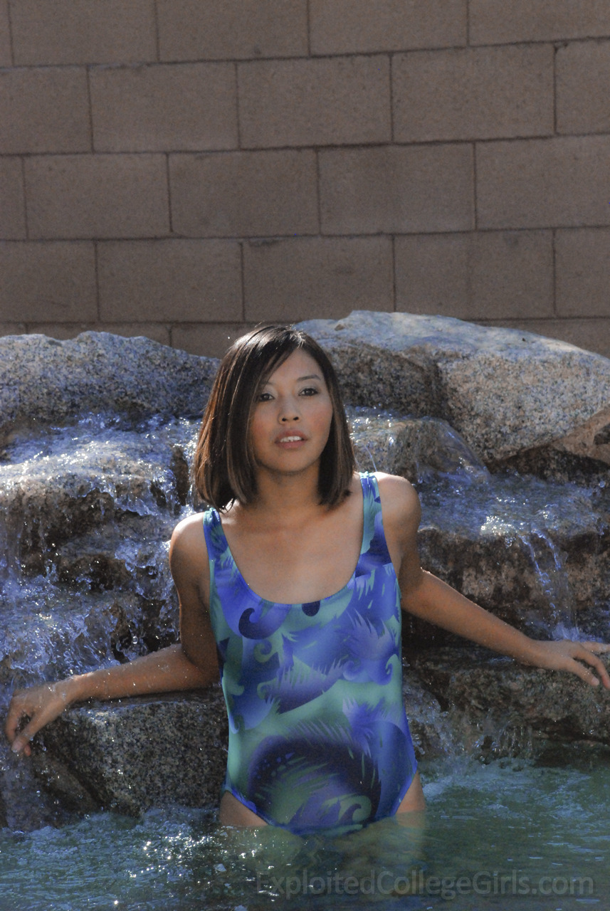 Submissive pussy first time - XXXonXXX - Pic 1