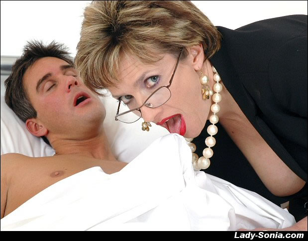 Voluptuous blowjob - XXXonXXX - Pic 6