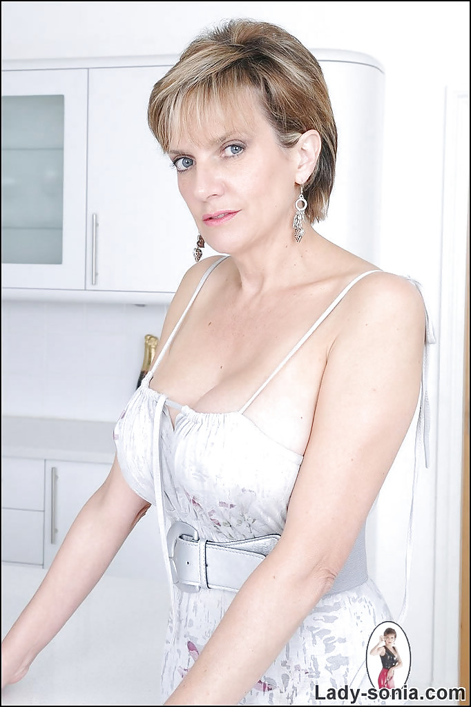 Babe perfect ass stockings - XXX Dessert - Picture 1