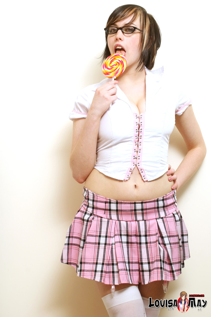 Big tits lollipop - XXXonXXX - Pic 2