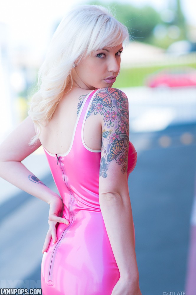 Model latex - XXXonXXX - Pic 9