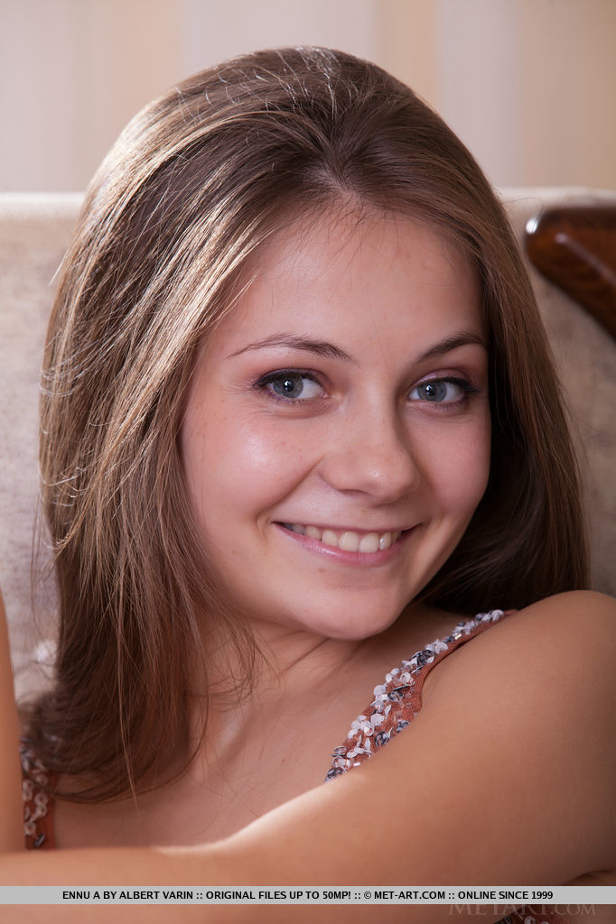 Young skinny natural - XXX Dessert - Picture 1