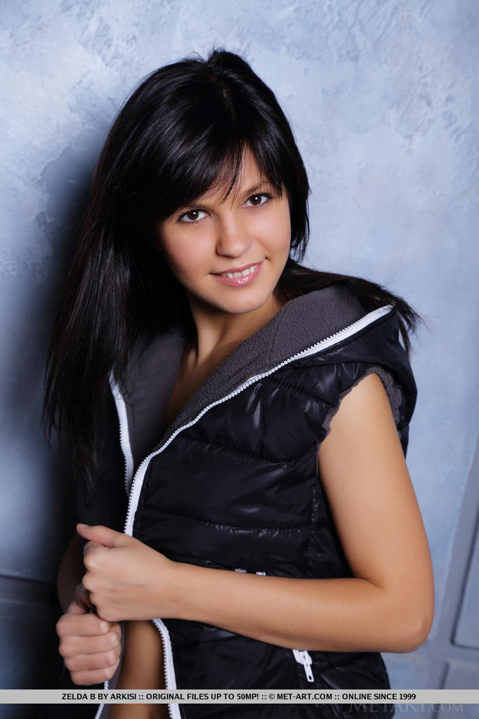 Wet young russian - XXX Dessert - Picture 2