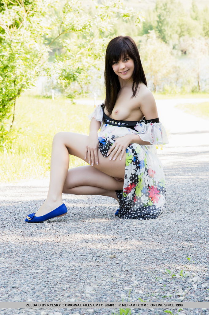 Russian hot brunette big tits - XXX Dessert - Picture 2