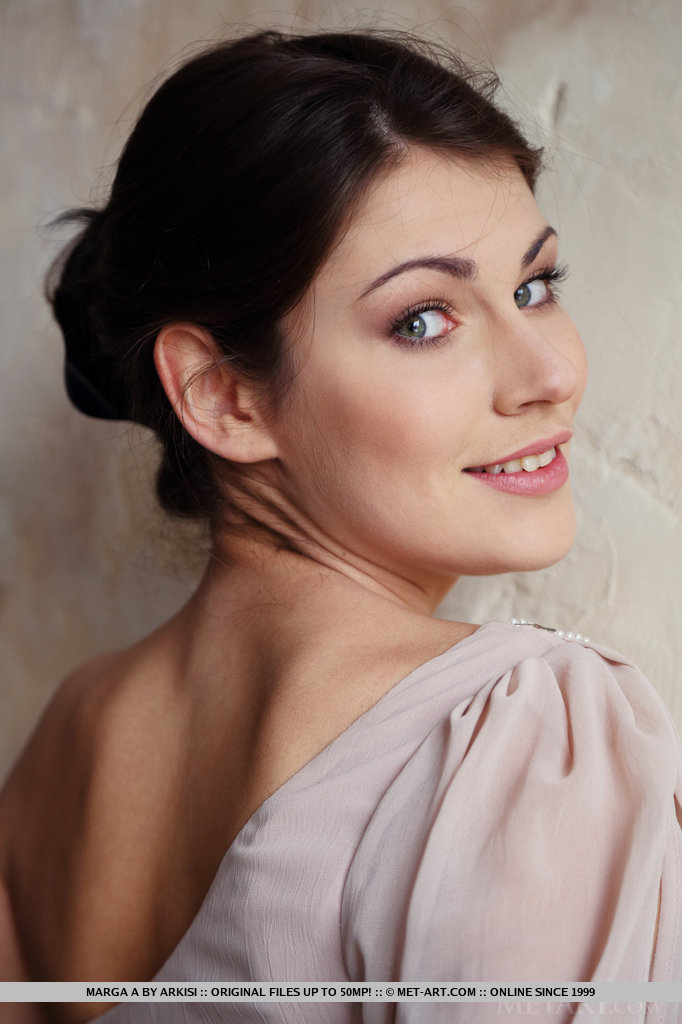 Long legs model - XXXonXXX - Pic 1