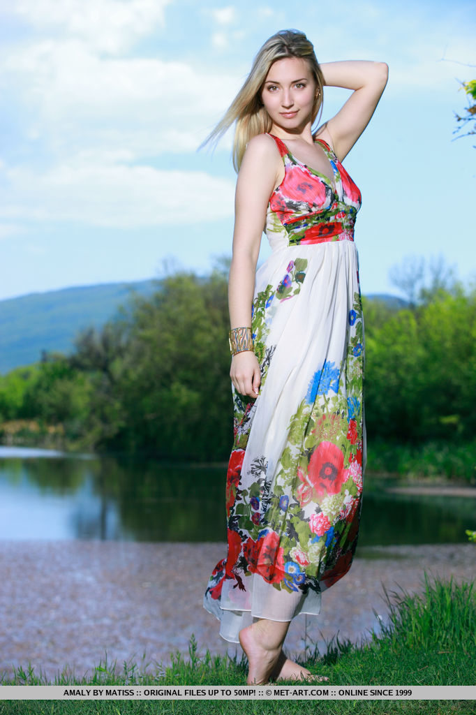 Pretty hot dress - XXX Dessert - Picture 3