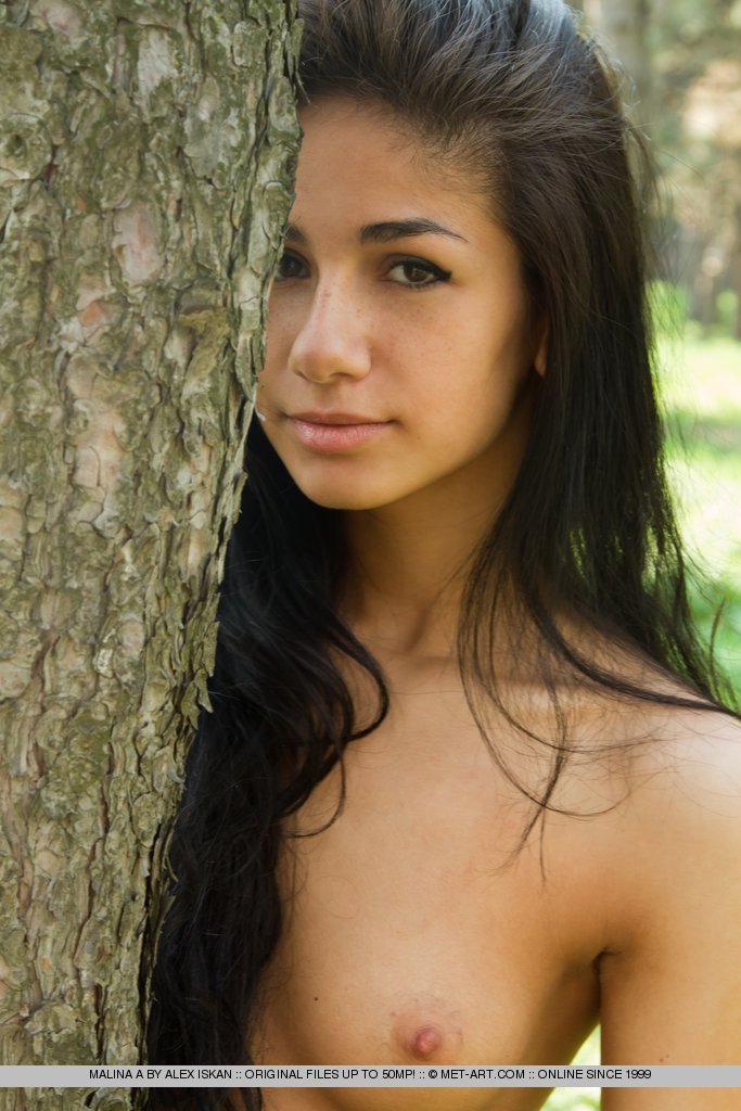 Exotic ass posing - XXX Dessert - Picture 18