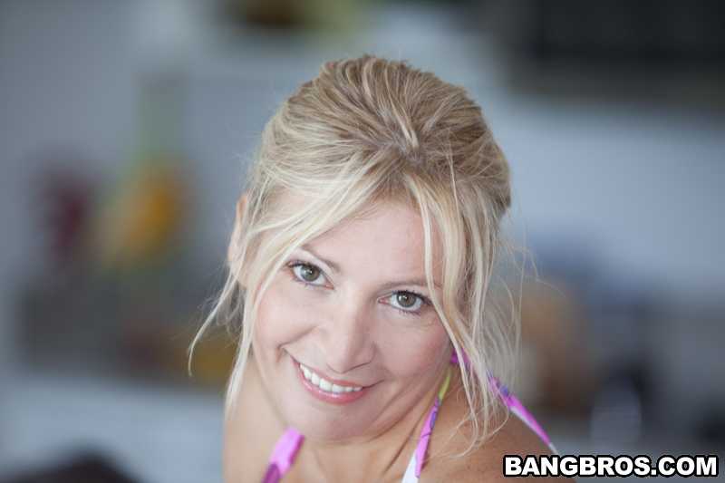 Russian blonde milf - XXXonXXX - Pic 7