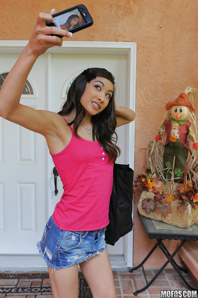 Nude cute asian - XXX Dessert - Picture 3