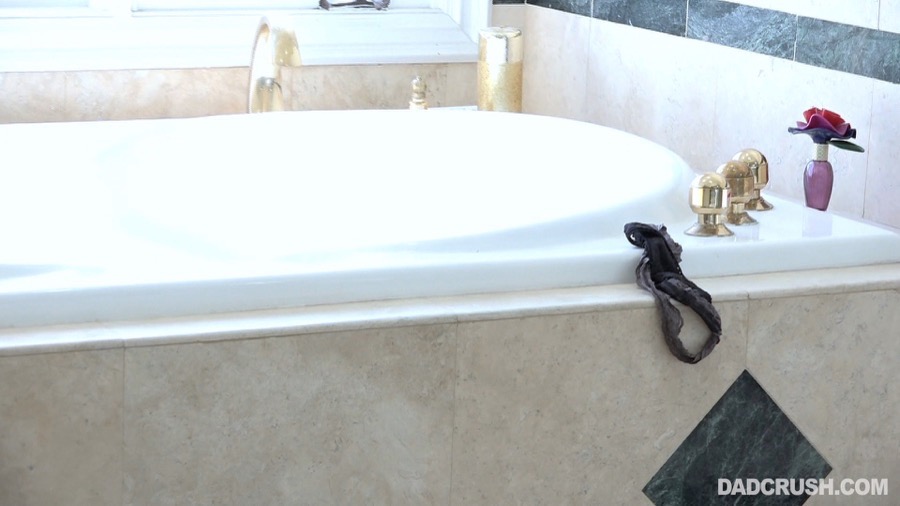 Tight pussy step daughter - XXX Dessert - Picture 2