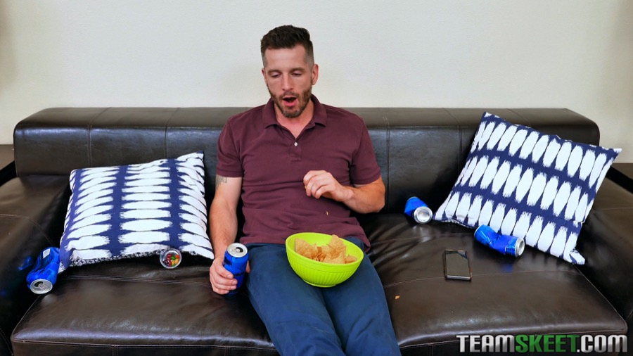 Tiny teen fucks dad - XXX Dessert - Picture 1