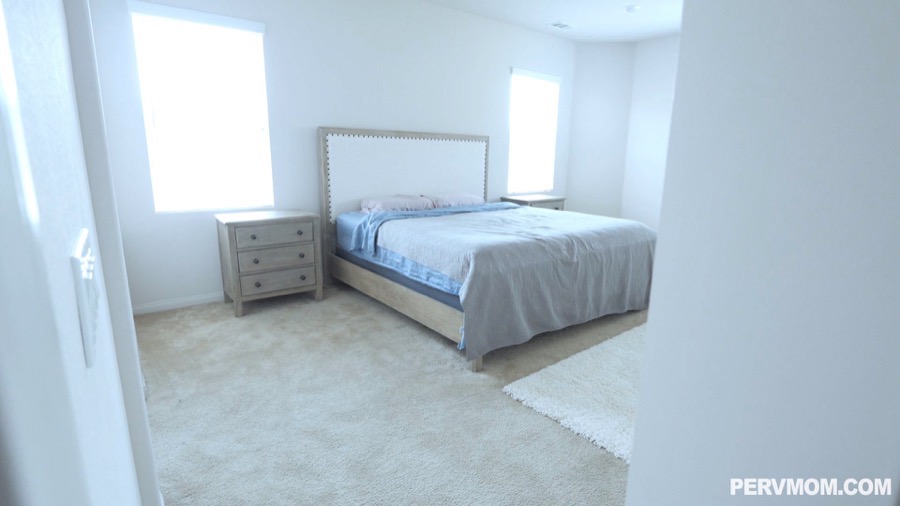 Crazy german mother - XXX Dessert - Picture 1