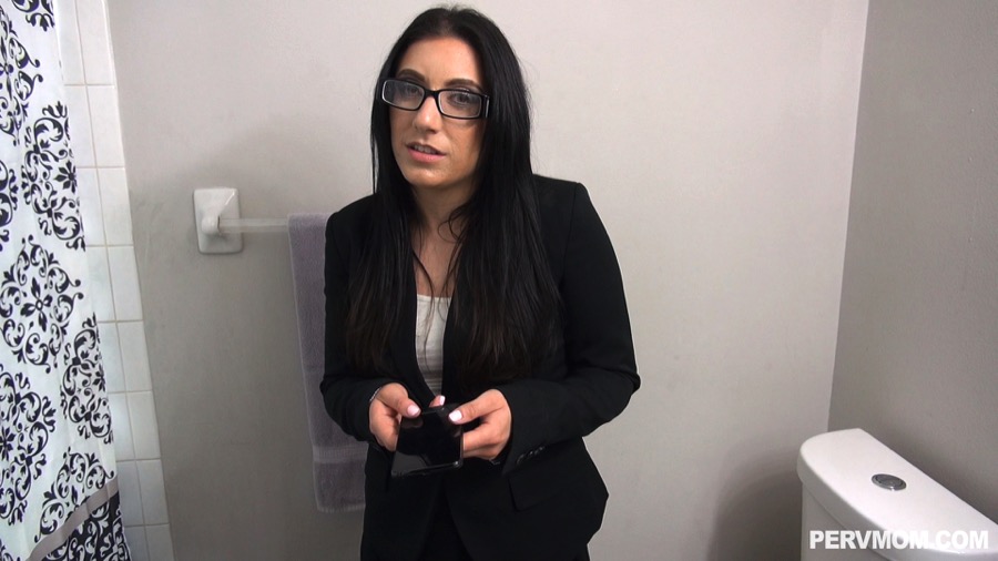 Son helps step mom - XXX Dessert - Picture 1