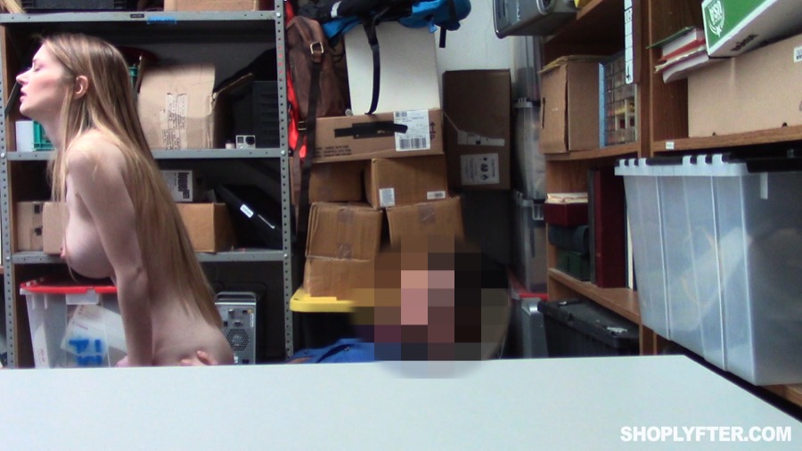 Guard searches and has sex with a thieving  - XXX Dessert - Picture 12