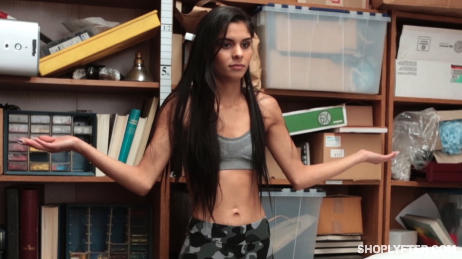 Store Santa has hot sex with a skinny shopl - XXX Dessert - Picture 5