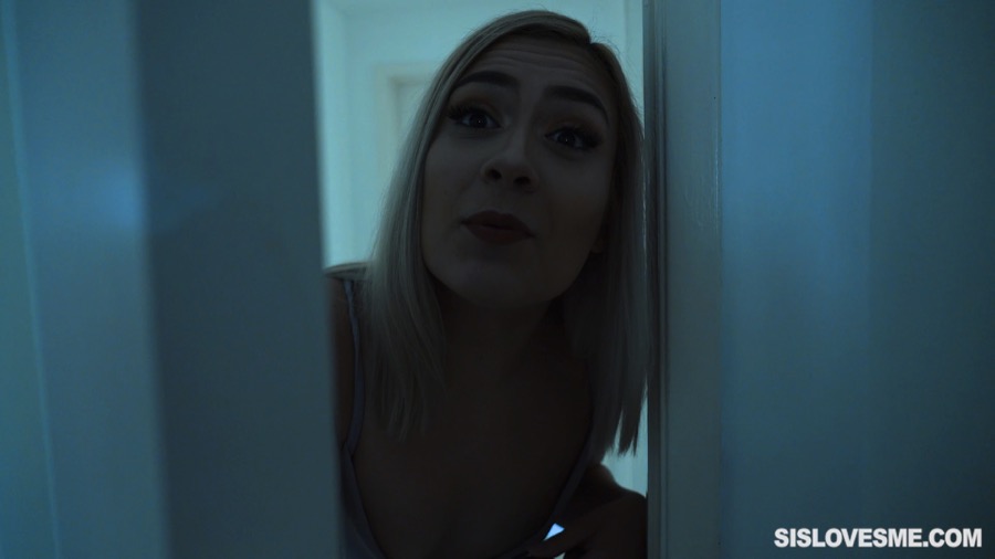 Masturbating teen test drives stepbrother’s - XXX Dessert - Picture 1