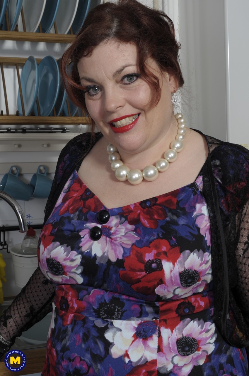 British mature bbw milf - XXX Dessert - Picture 3