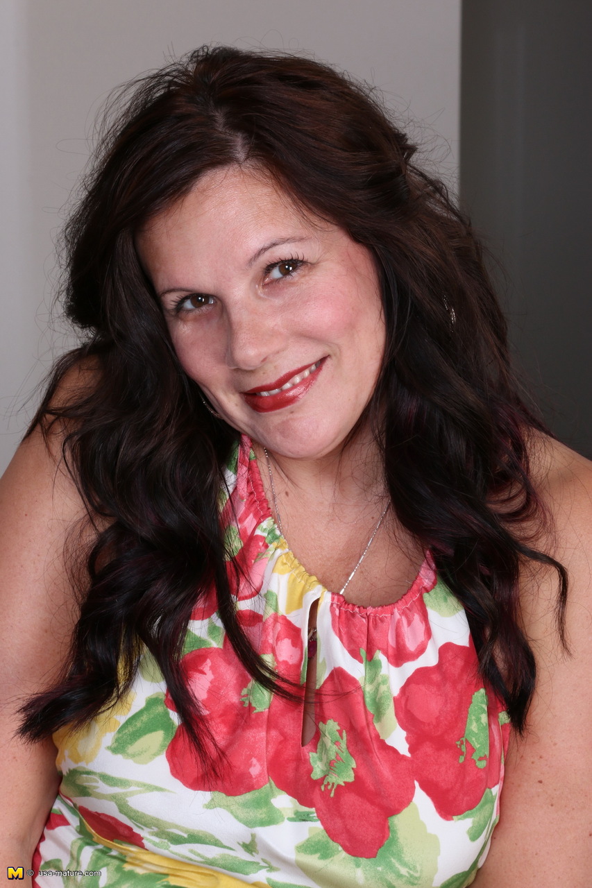 Plump british housewife - XXX Dessert - Picture 12