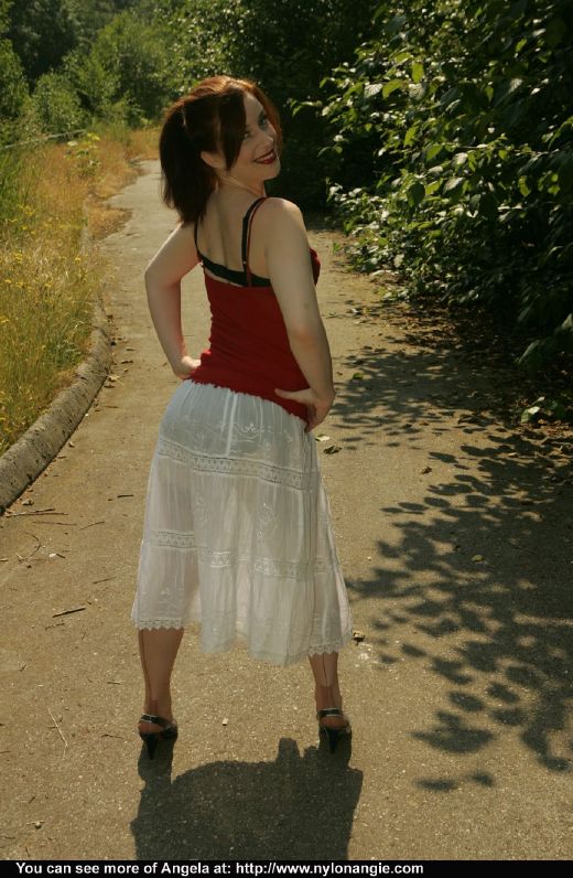 Busty tiny mom - XXX Dessert - Picture 2