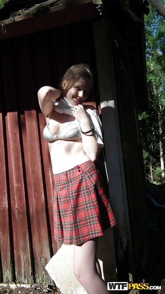 Beautiful horny girlfriend - XXXonXXX - Pic 2