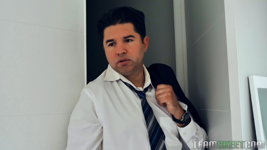 Handsome stud ass shags impressionable teen - XXXonXXX - Pic 1