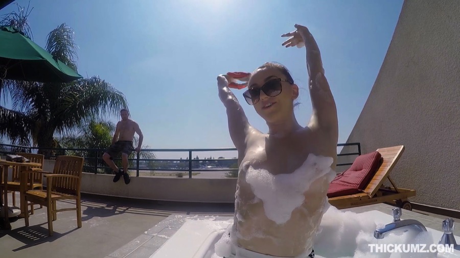 Amazing outdoor hot tub screw for big-booty - XXX Dessert - Picture 5