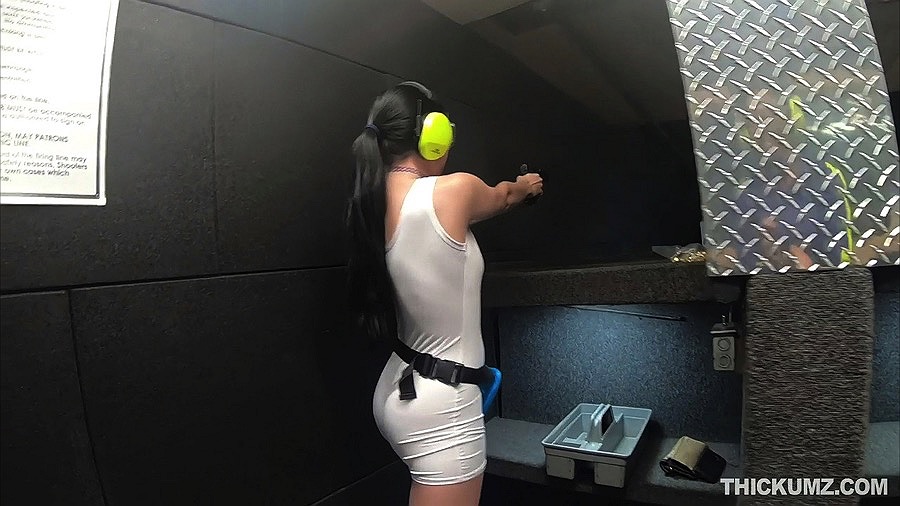 Teen sharpshooter with big butt shagged har - XXX Dessert - Picture 1