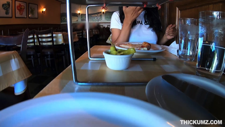 Gal fucked after showing off big butt at la - XXX Dessert - Picture 2