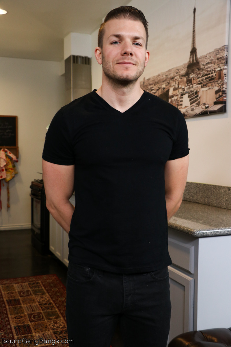 Busty stunning model gangbanged - XXX Dessert - Picture 4