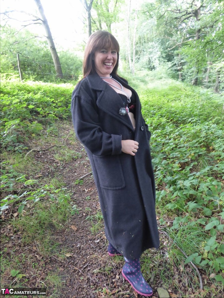 Natural dogging - XXXonXXX - Pic 1