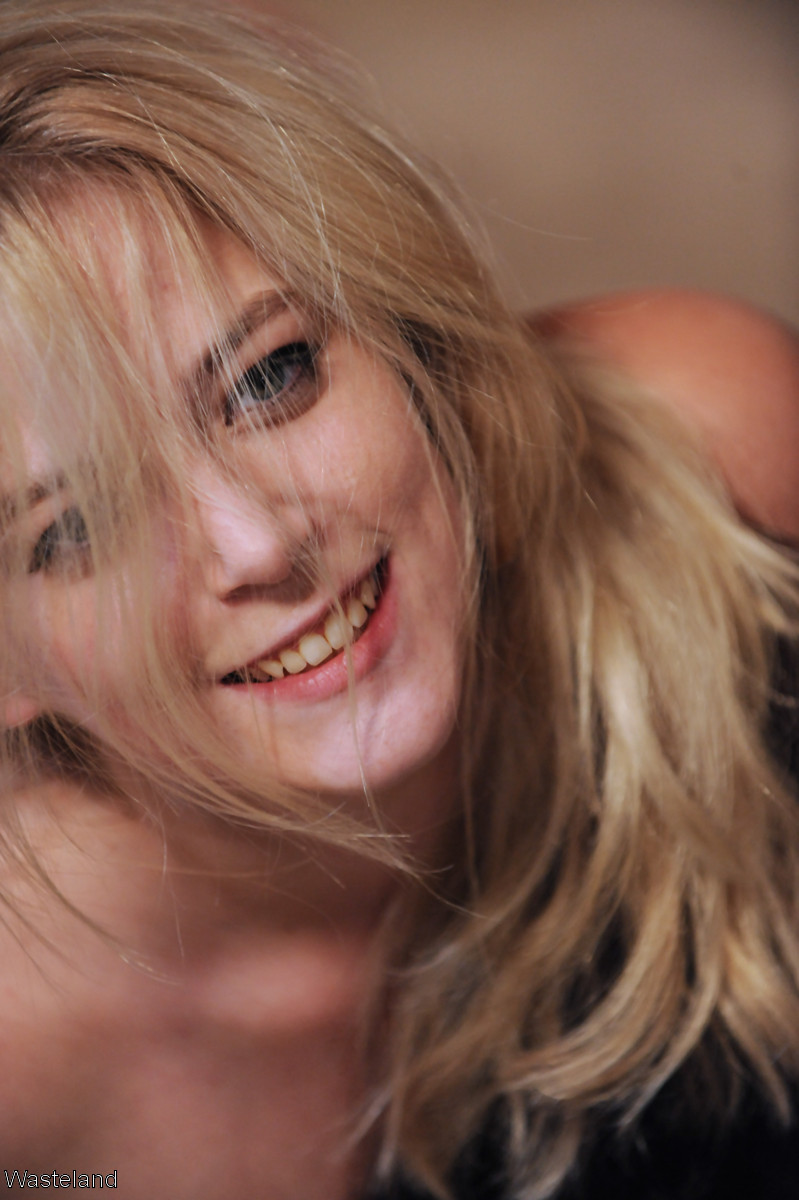 Amazing american sub bondage - XXX Dessert - Picture 14