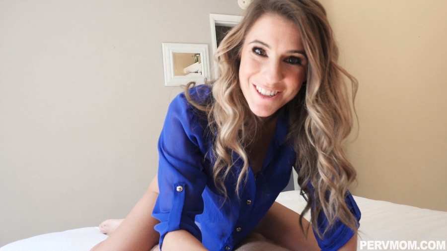 Nerdy boy seduced by MILF - XXX Dessert - Picture 2