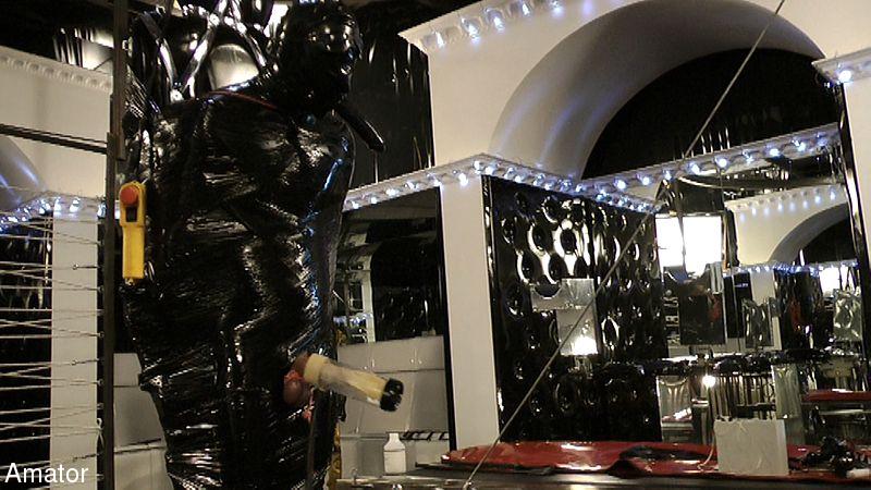 Assortment of sex toys for the submissive g - XXX Dessert - Picture 10