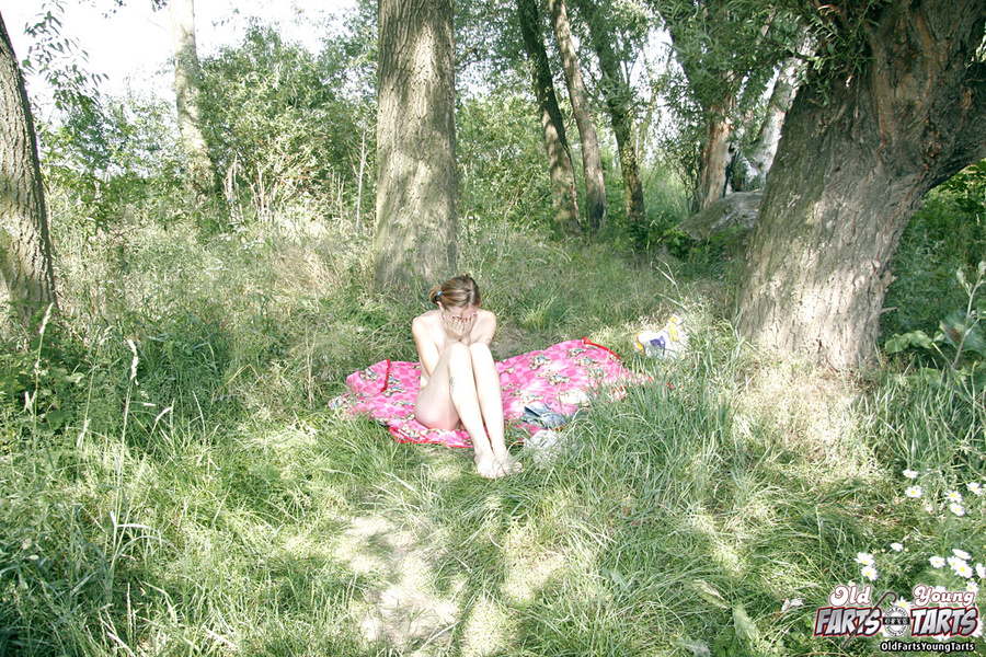 Young &amp; old. Brunette teen rewards horn - XXX Dessert - Picture 3