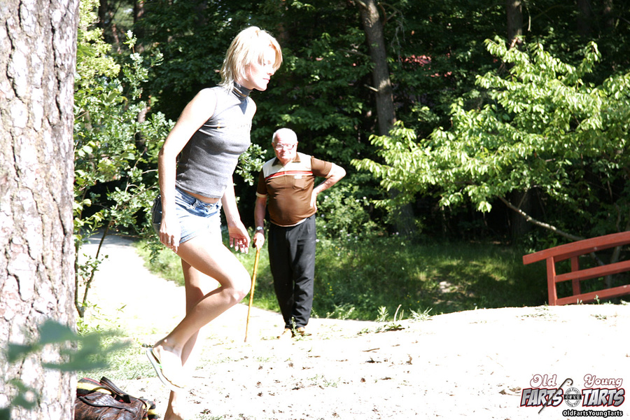 Young girls. Horny grandpa stalks teen into - XXX Dessert - Picture 3