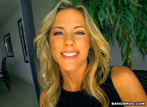 Office lady. The only sexual satisfactio - XXX Dessert - Picture 1