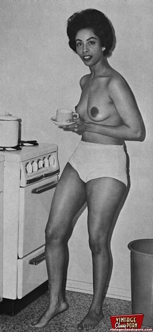 Vintage xxx. Black sixties ladies showin - XXX Dessert - Picture 8