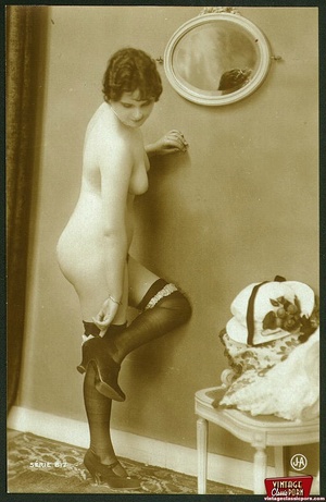 Classic pussy. Some real vintage nude ba - Picture 3