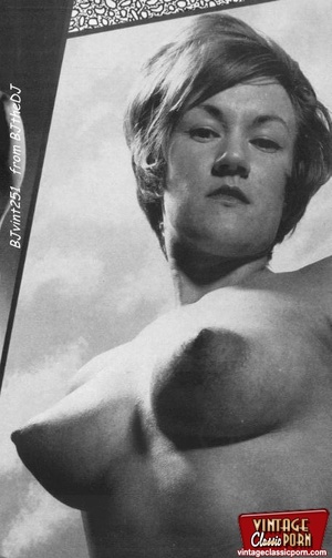 Hairy nude. Several fifties ladies showi - Picture 5
