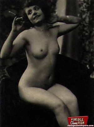Vintage xxx. Several burlesque ladies sh - Picture 3