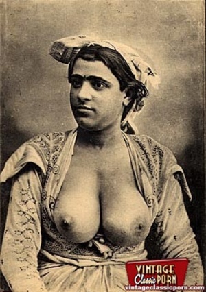 Vintage pornography. Ethnic vintage ladi - Picture 2