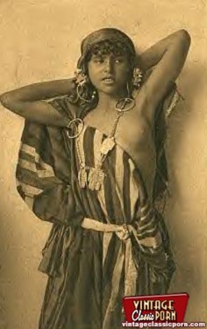 Vintage pornography. Ethnic vintage ladi - Picture 6