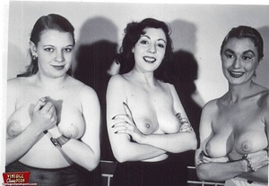 Retro porn. Exciting vintage ladies with - XXX Dessert - Picture 7