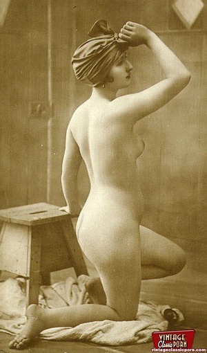 Hairy twat. Real naked vintage chicks we - Picture 4