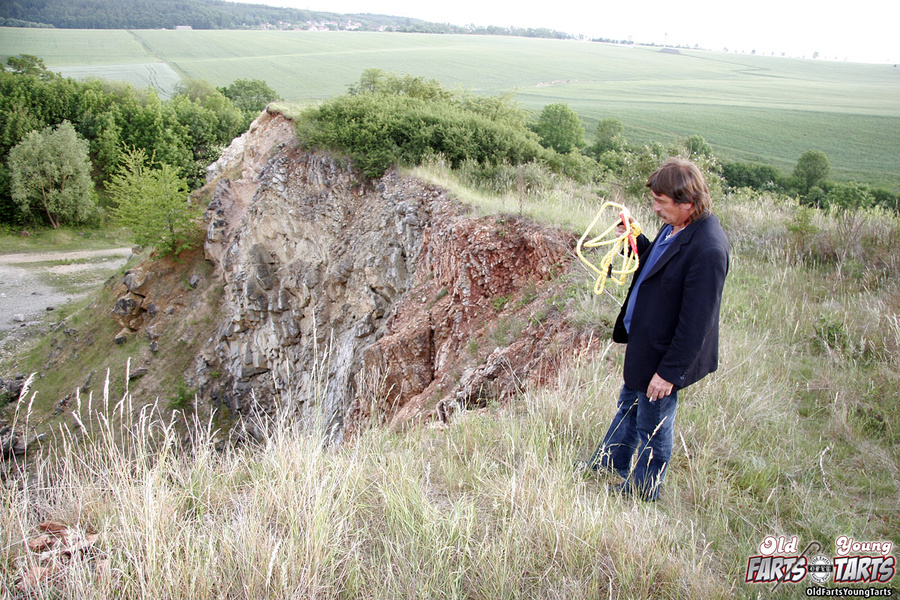 Old men fucking young girls. Old fart tries - XXX Dessert - Picture 4