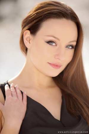 Pantyhose porn. Sexy Carla slips out of  - XXX Dessert - Picture 2